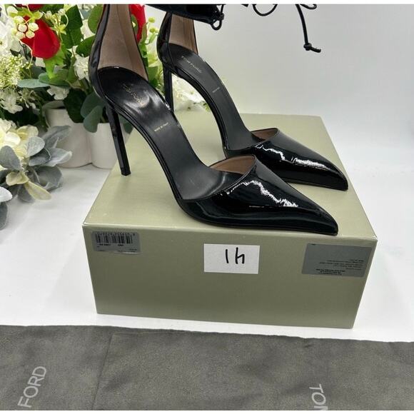 Tom Ford Shoes - Tom Ford Black Patent Leather Women ankle tie 105 mm pumps size 41 made Italy